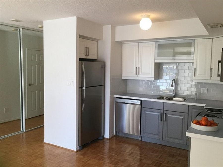 Condo Reviews for The Esplanade Condos, Toronto